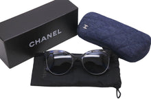 Load image into Gallery viewer, 極美品 CHANEL シャネル サングラス ココマーク デニム キャットアイ サイズ54◻︎19 140 ブルー 5342-A c.1552/S2 中古 63502