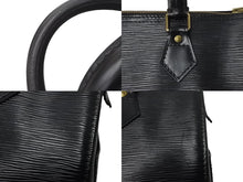 Load image into Gallery viewer, LOUIS VUITTON ルイヴィトン スピーディ25 エピ ハンドバッグ M59032 ブラック ゴールド金具 美品 中古 63505