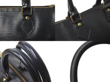Load image into Gallery viewer, LOUIS VUITTON ルイヴィトン スピーディ25 エピ ハンドバッグ M59032 ブラック ゴールド金具 美品 中古 63506