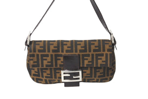 極美品 FENDI フェンディ マンマバケット ハンドバッグ アクセサリーポーチ ズッカ柄 ブラウン シルバー金具 中古 63507 