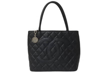 Load image into Gallery viewer, CHANEL シャネル ハンドバッグ 復刻トート キャビアスキン マトラッセ ココマーク 6番台 シルバー金具 美品 中古 63521