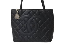 Load image into Gallery viewer, CHANEL シャネル ハンドバッグ 復刻トート キャビアスキン マトラッセ ココマーク 6番台 シルバー金具 美品 中古 63521