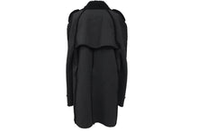 Load image into Gallery viewer, CHANEL シャネル ダブルブレスコート P29494V19654 ボア ブラック シルバーボタン 06P サイズ46 美品 中古 63525