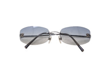 Load image into Gallery viewer, 極美品 CHANEL シャネル リムレスサングラス ココマーク 4002 c.124/55 ブルー シルバー金具 サイズ57▫︎19 130 中古 63534