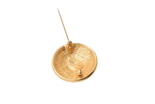 Load image into Gallery viewer, CHANEL シャネル ブローチ ココマーク ゴールド GP 小物 アクセサリー ユニセックス 美品 中古 63540