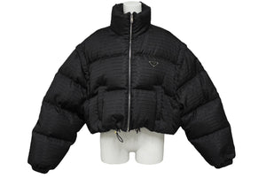 PRADA プラダ ダウンジャケット クロップド リサイクルナイロン ブラック サイズ42 229Y056 S222 11FC 美品 中古 63543 
