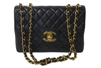 極美品 CHANEL シャネル 中マトラッセ チェーン 30cm デカココマーク ショルダーバッグ 4番台 ラムスキン ゴールド金具 ロゴ 中古 63547