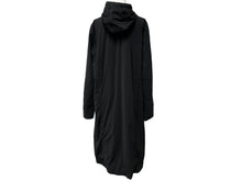 Load image into Gallery viewer, CHROME HEARTS クロムハーツ フーデッドナイロンコート ダガージップ クロスボールボタン ブラック サイズM 美品 中古 63554