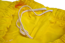 Load image into Gallery viewer, 極美品 Sp5der スパイダー ダブルレイヤード プリント ショートパンツ イエロー ナイロン クモ 蜘蛛 ナイロン サイズM 中古 63576