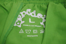 Load image into Gallery viewer, 極美品 Sp5der スパイダー ダブルレイヤード プリント ショートパンツ グリーン ナイロン クモ 蜘蛛 サイズL 中古 63578