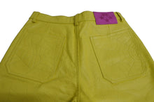 画像をギャラリービューアに読み込む, Sp5der スパイダー デボスウェブ レザーパンツ 24SS サイズ32 イエロー Young Thug 革 エンボス加工 美品 中古 63585