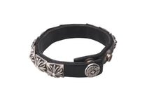 Load image into Gallery viewer, CHROME HEARTS クロムハーツ ブレスレット ZERO STDS SNGL ROW ブラック シルバー アクセサリー レザー 美品 中古 63599