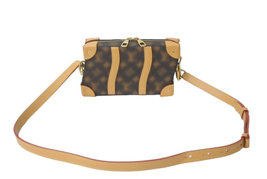 LOUIS VUITTON ルイヴィトン ソフトトランク ショルダーバッグ M81580 ディスイズノットモノグラム 22SS ブラウン 美品 中古 63603