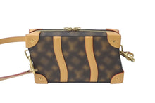 Load image into Gallery viewer, LOUIS VUITTON ルイヴィトン ソフトトランク ショルダーバッグ M81580 ディスイズノットモノグラム 22SS ブラウン 美品 中古 63603