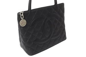 極美品 CHANEL シャネル ハンドバッグ 復刻トート キャビアスキン マトラッセ ココマーク 11番台 シルバー金具 中古 63627