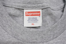 Load image into Gallery viewer, 新品未使用 Supreme シュプリーム Playboi Carti プレイボイ カルティ PHOTO TEE 半袖Ｔシャツ グレー サイズXL FW25T50 中古 4b006363
