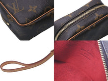 Load image into Gallery viewer, 極美品 LOUIS VUITTON ルイ ヴィトン トゥルース ワピティ ポーチ ストラップ付き M58030 モノグラム 中古 63639