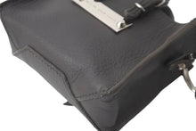 Load image into Gallery viewer, 極美品 BALENCIAGA バレンシアガ ミニ シティ キーホルダーブラック系 293333 レザー チャーム 小物 中古 63647