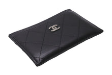 Load image into Gallery viewer, CHANEL シャネル ココマーク キルティング カードケース ココマーク 14番台 カーフスキン シルバー金具 美品 中古 63682