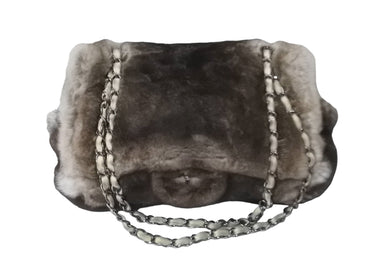 CHANEL シャネル マトラッセ シングルフラップチェーンショルダーバッグ 8番台 ファー 23cm グレー シルバー金具 中古 63707