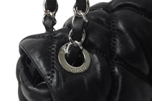 Load image into Gallery viewer, 極美品 CHANEL シャネル ココマーク バブルキルト ハンドバッグ ブラック シルバー金具 中古 63716