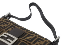 画像をギャラリービューアに読み込む, FENDI フェンディ マンマバケット ハンドバッグ ズッカ柄 ブラウン シルバー金具 美品 中古 63717 