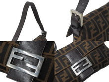 画像をギャラリービューアに読み込む, FENDI フェンディ マンマバケット ハンドバッグ ズッカ柄 ブラウン シルバー金具 美品 中古 63717 