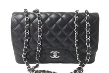 Load image into Gallery viewer, 極美品 CHANEL シャネル チェーンショルダーバッグ マトラッセ30 シングルフラップ ブラックシルバー 13番台 中古 63718
