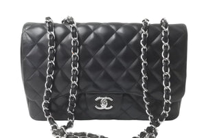 極美品 CHANEL シャネル チェーンショルダーバッグ マトラッセ30 シングルフラップ ブラックシルバー 13番台 中古 63718