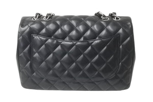 極美品 CHANEL シャネル チェーンショルダーバッグ マトラッセ30 シングルフラップ ブラックシルバー 13番台 中古 63718