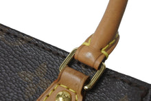 Load image into Gallery viewer, 極美品 LOUIS VUITTON ルイヴィトン ショルダーバッグ M81295 プティットサックプラ モノグラム ブラウン ゴールド金具 中古 63725