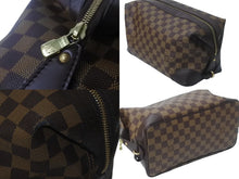 Load image into Gallery viewer, 極美品 LOUIS VUITTON ルイヴィトン ヴァスラブ ウォッシュバッグ クラッチバッグ N41538 ダミエキャンバス ブラウン 中古 63731