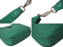 Load image into Gallery viewer, 新品同様 HERMES エルメス エブリンTPM ショルダーバックC刻印 ヴェールヴェルティゴ グリーン 中古 63736