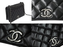 Load image into Gallery viewer, CHANEL シャネル フルフラップ マトラッセ チェーン ショルダーバック 21番台 ラムスキン シルバー金具 美品 中古 63737