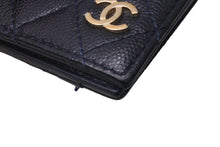 Load image into Gallery viewer, CHANEL シャネル マトラッセ キャビアスキン カードケース パスケース ネイビー 28番台 ゴールド金具 美品 中古 63780