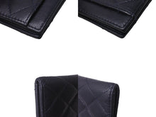 Load image into Gallery viewer, CHANEL シャネル マトラッセ キャビアスキン カードケース パスケース ネイビー 28番台 ゴールド金具 美品 中古 63780