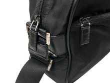 Load image into Gallery viewer, PRADA プラダ ショルダーバッグ VA0757 トライアングルロゴ ナイロン レザー ブラック シルバー金具 良品 中古 63799