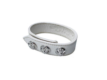 Load image into Gallery viewer, 極美品 CHROME HEARTS クロムハーツ ブレスレット BTN/2SNP クロスボール3ボタン2スナップ ホワイト シルバー925 レザー 中古 63831