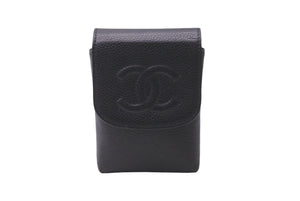 極美品 CHANEL シャネル シガレットケース ココマーク A13511 10番台 2006年 キャビアスキン ブラック ゴールド金具 中古 63843