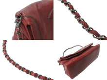 Load image into Gallery viewer, CHANEL シャネル チェーンショルダーバッグ ココマーク 11番台 ラムレザー レッド シルバー金具 美品 中古 63893