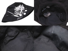 Load image into Gallery viewer, PRADA プラダ アートワークバケットハット ピーターデポッター P101 2021 1214 ナイロン ブラック サイズL 美品 中古 63905