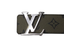 Load image into Gallery viewer, LOUIS VUITTON ルイヴィトン LVロゴベルト リバーシブル M8394V カーキ レッド シルバー 金具 中古 63912