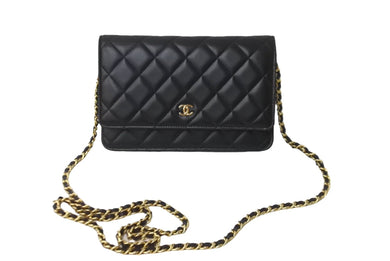 新品同様 CHANEL シャネル ショルダーバッグ マトラッセ チェーンウォレット ランダム ラムスキン ブラック ゴールド金具 中古 63918