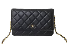 Load image into Gallery viewer, 新品同様 CHANEL シャネル ショルダーバッグ マトラッセ チェーンウォレット ランダム ラムスキン ブラック ゴールド金具 中古 63918