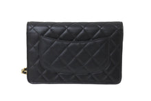 Load image into Gallery viewer, 新品同様 CHANEL シャネル ショルダーバッグ マトラッセ チェーンウォレット ランダム ラムスキン ブラック ゴールド金具 中古 63918