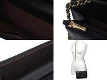 Load image into Gallery viewer, 新品同様 CHANEL シャネル ショルダーバッグ マトラッセ チェーンウォレット ランダム ラムスキン ブラック ゴールド金具 中古 63918