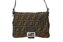 画像をギャラリービューアに読み込む, FENDI フェンディ ズッカ柄 マンマバケット ワンショルダーバッグ ブラウンロゴ コットンキャンバス レザー 美品 中古 63495 