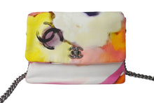 Load image into Gallery viewer, CHANEL シャネル ショルダーバッグ フラワーパワー ココマーク 21番台 キャンバス チェーンショルダー 美品 中古 63950