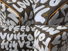 Load image into Gallery viewer, 未使用 LOUIS VUITTON ルイヴィトン スピーディ30 M92195 ボストンバッグ モノグラム グラフィティ ホワイト 中古 63960