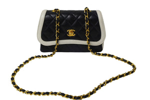 CHANEL シャネル ミニマトラッセ ショルダーバッグ ココマーク 14番台 バイカラー ラムスキン ホワイト ネイビー 美品 中古 63971
